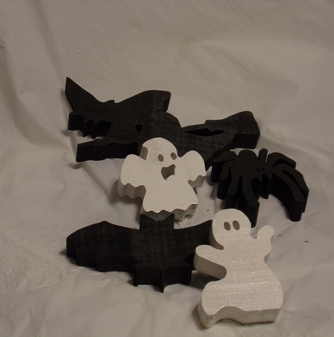 Assorted Wooden Halloween Ornaments  For Sale